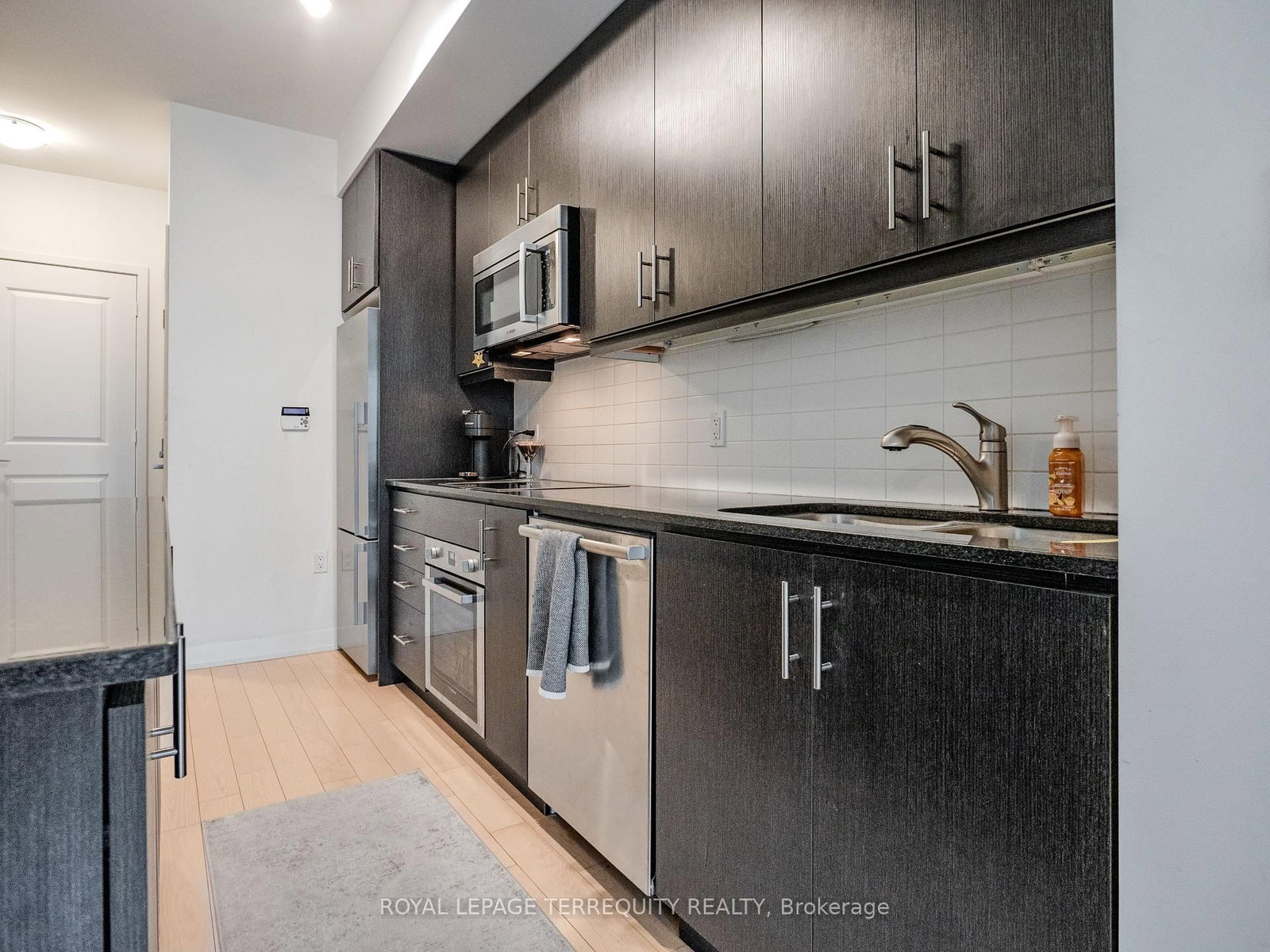 1 The Esplanade, Unit 1009 - Photo 13