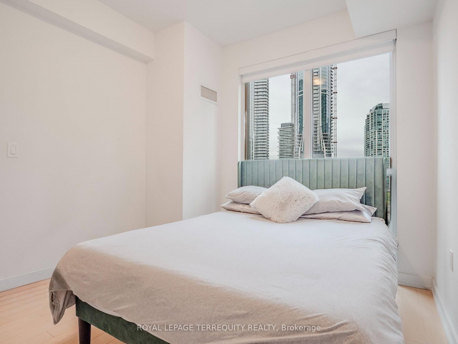 1 The Esplanade, Unit 1009 - Photo 21
