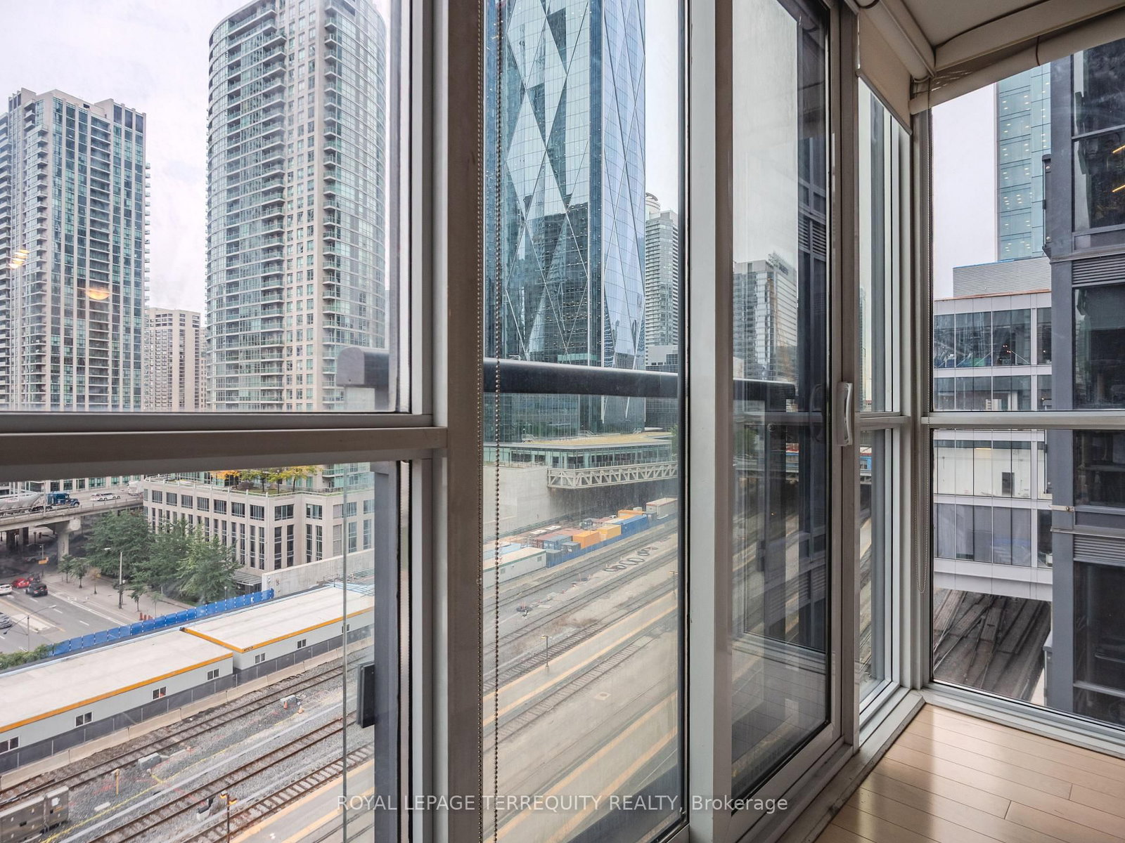 1 The Esplanade, Unit 1009 - Photo 30