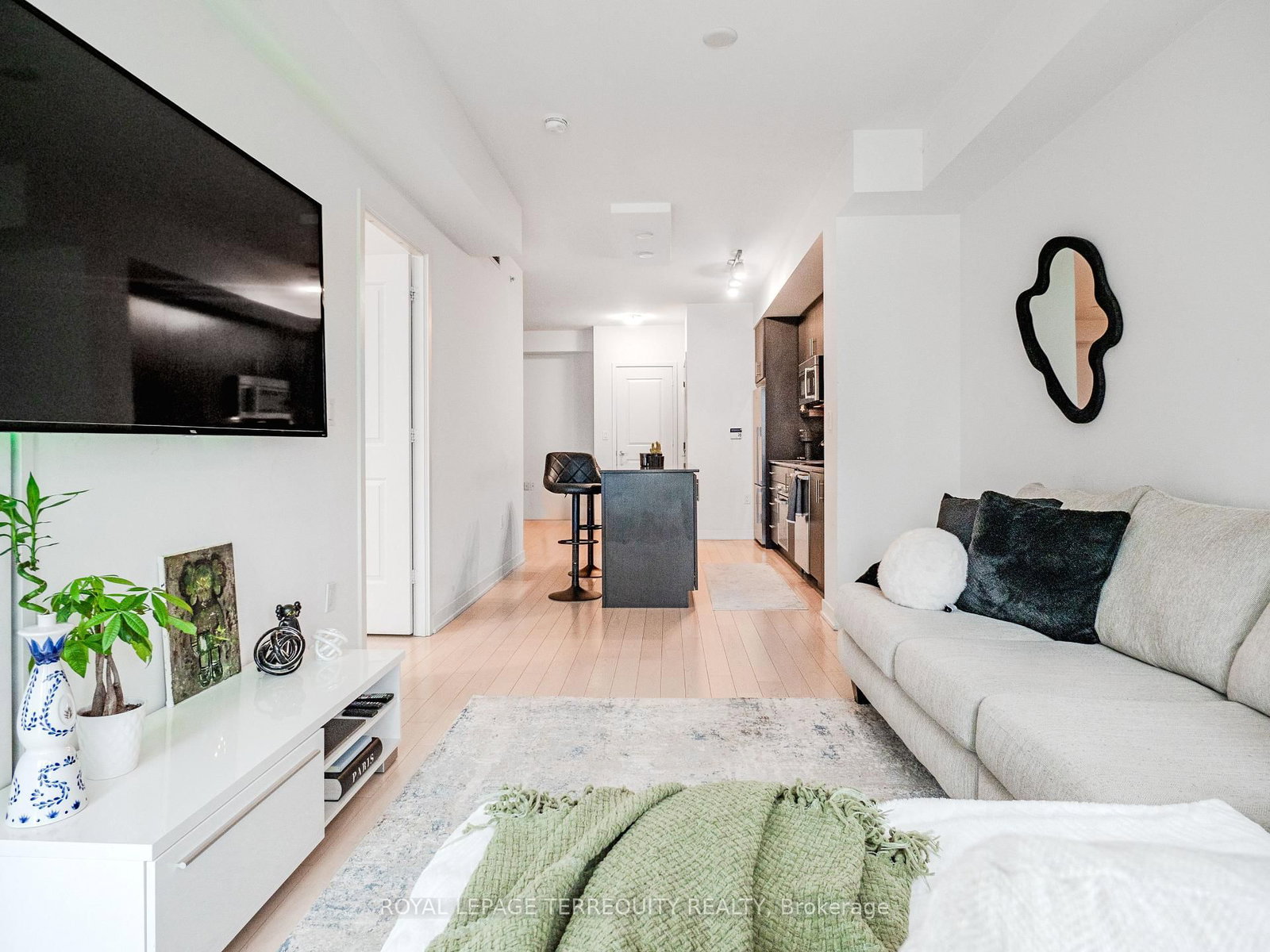 1 The Esplanade, Unit 1009 - Photo 5