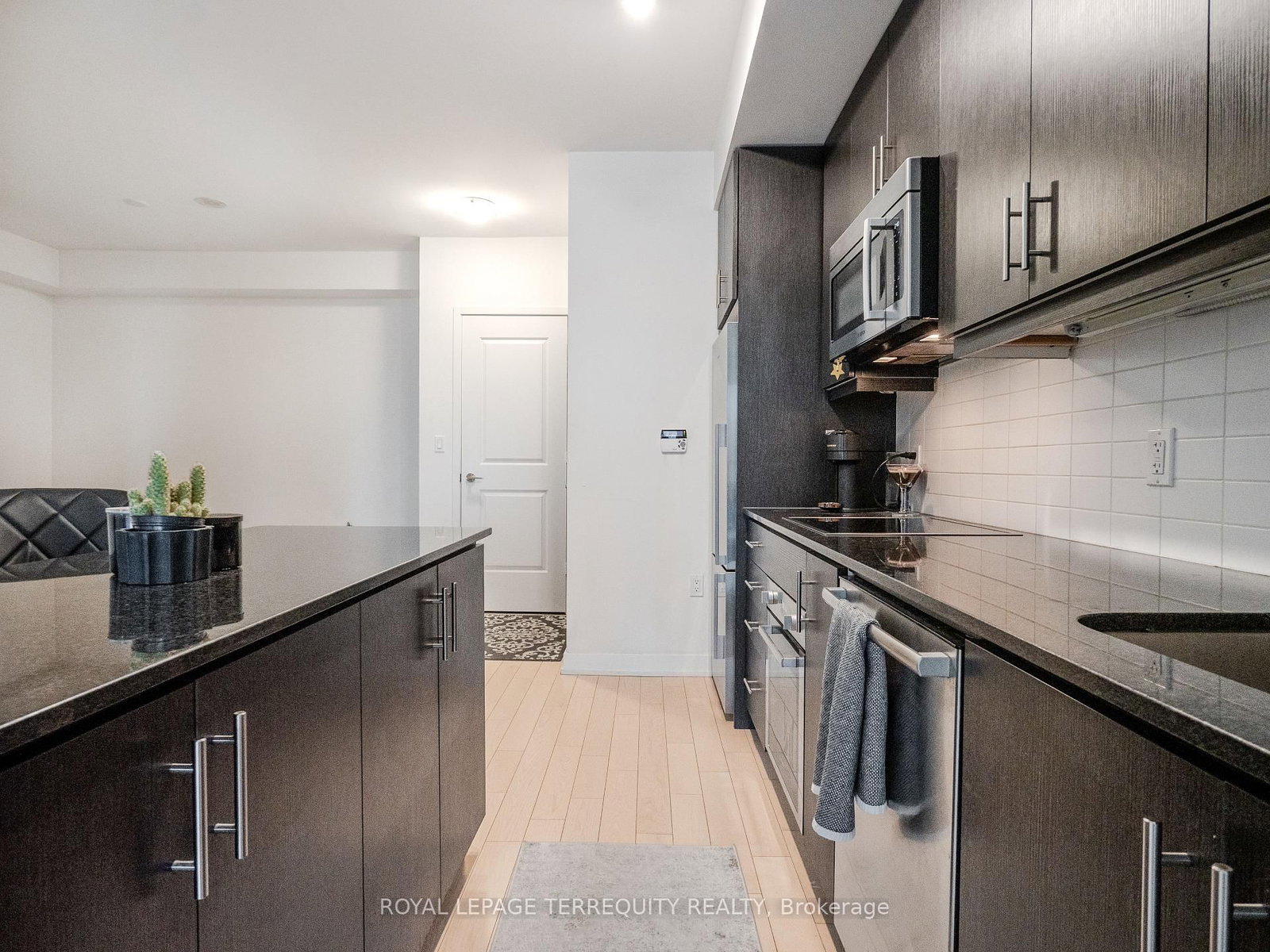 1 The Esplanade, Unit 1009 - Photo 9