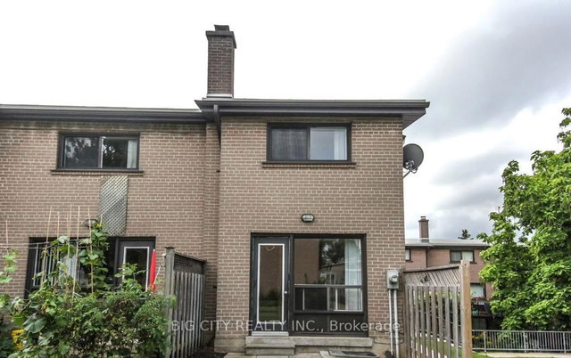 16 - 3092 Don Mills Road