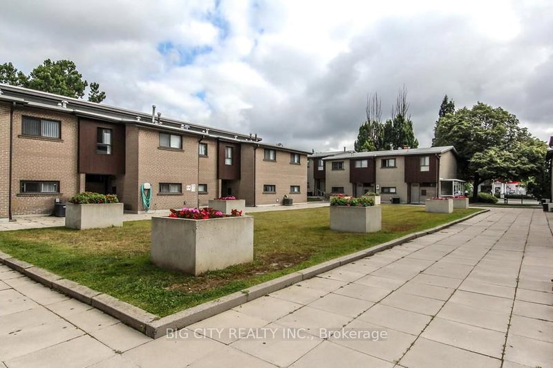 16 - 3092 Don Mills Rd, Toronto, M2J 3C3 | Image 2