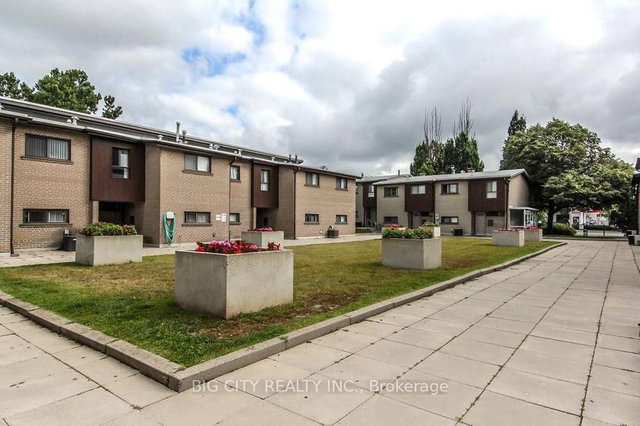 10 - 3090 Don Mills Road