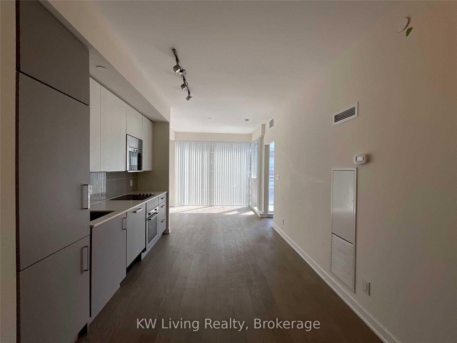 17 Dundonald Street, Unit 509 - Photo 15