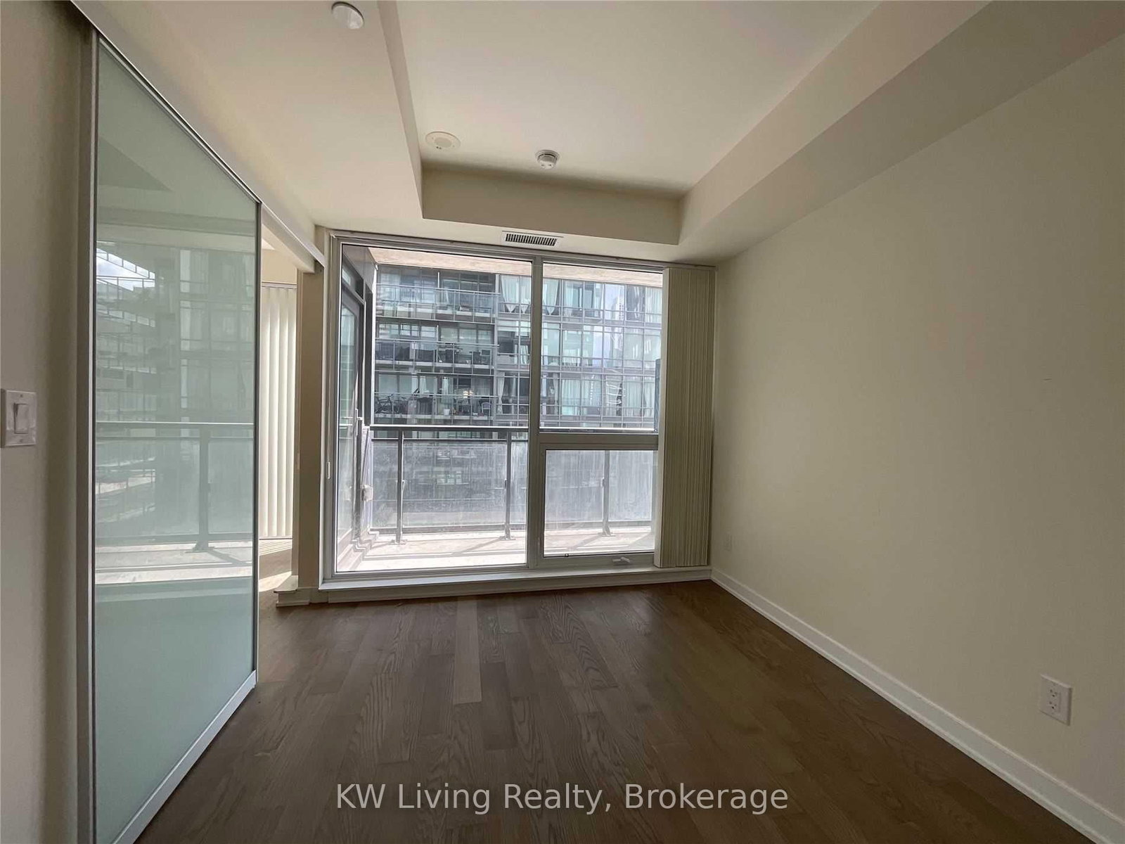 17 Dundonald Street, Unit 509 - Photo 20