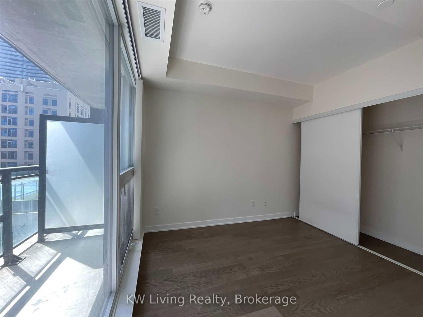 17 Dundonald Street, Unit 509 - Photo 21