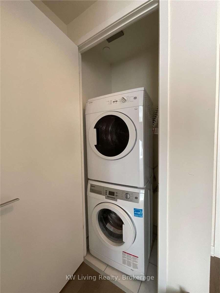 17 Dundonald Street, Unit 509 - Photo 23