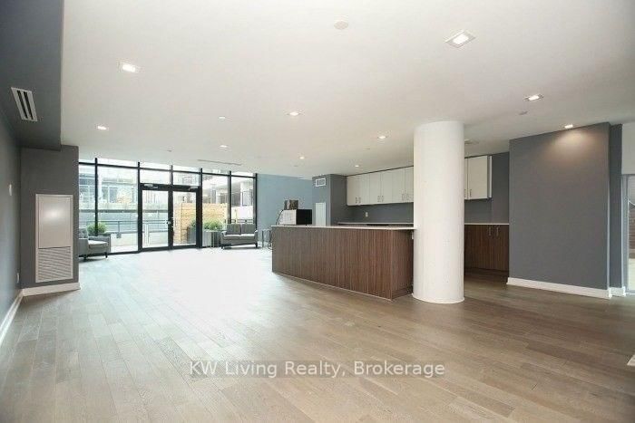 17 Dundonald Street, Unit 509 - Photo 7