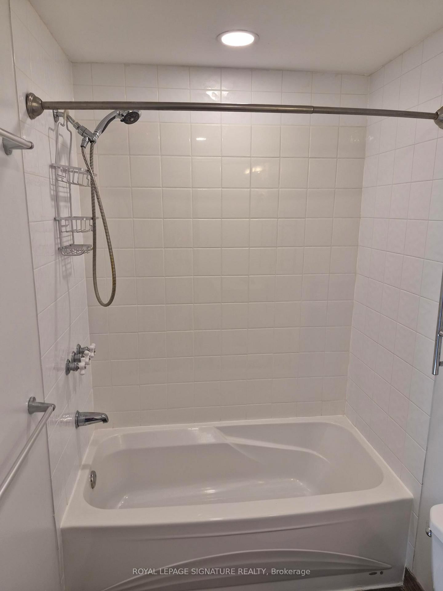 344 Roselawn Avenue, Unit Apt 2 - Photo 12