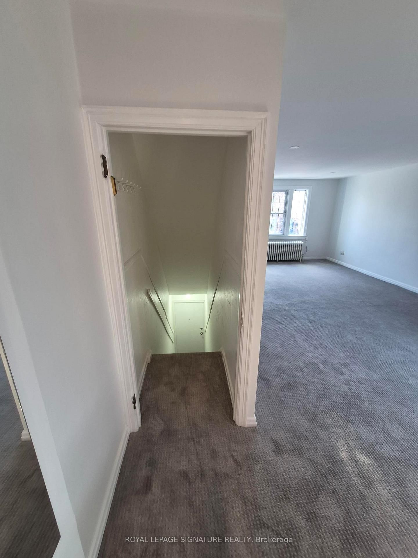 344 Roselawn Avenue, Unit Apt 2 - Photo 17