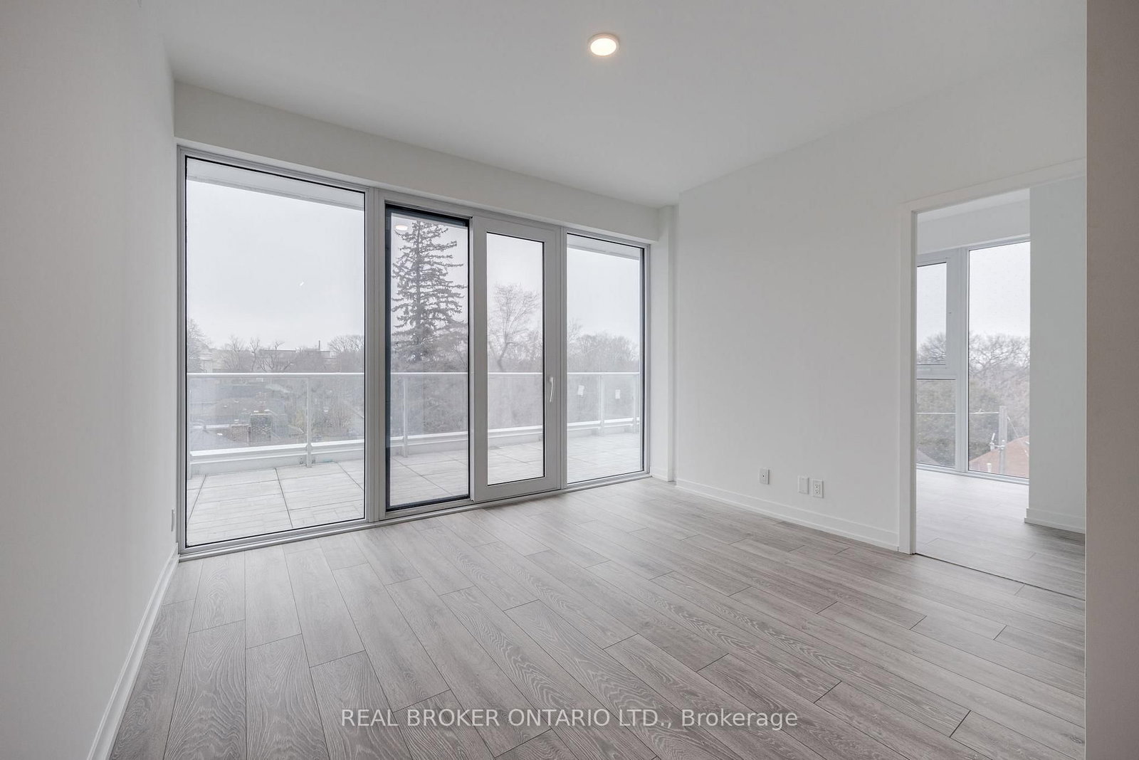 2020 Bathurst Street, Unit 311 - Photo 10