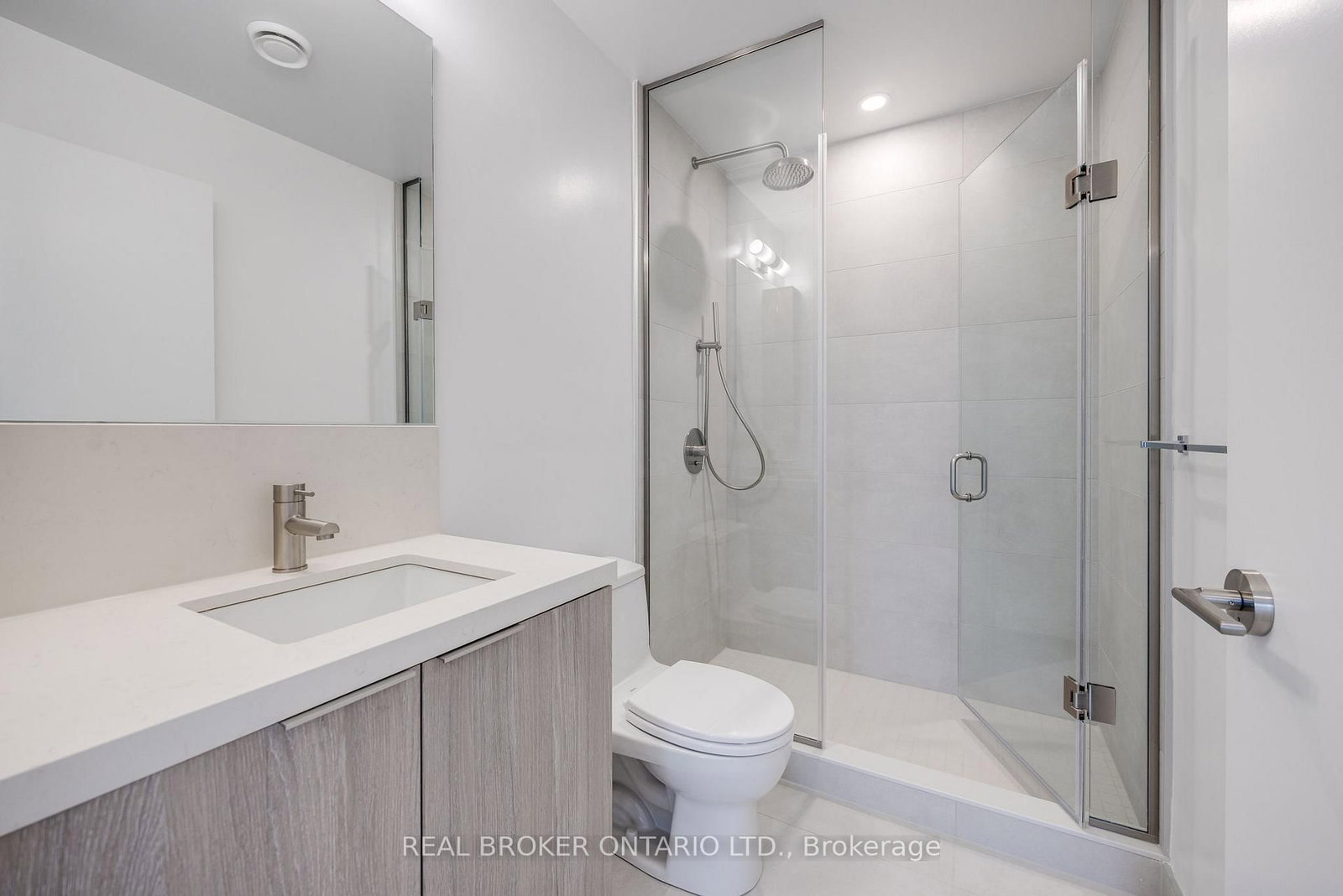 2020 Bathurst Street, Unit 311 - Photo 14