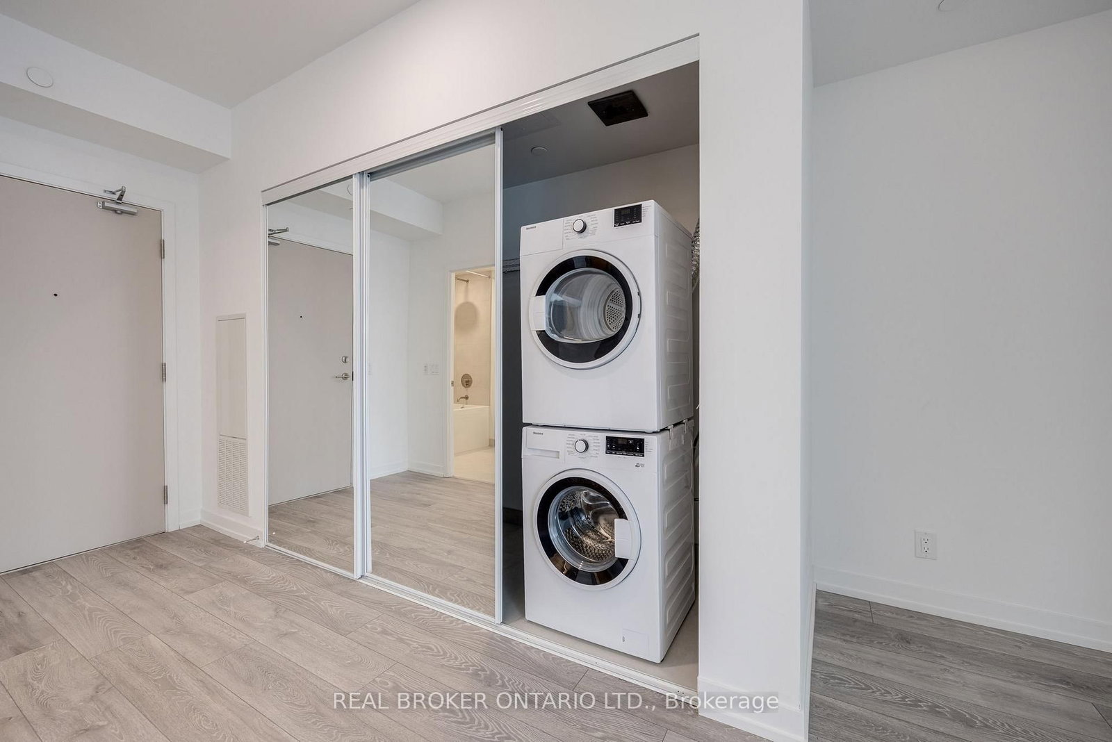 2020 Bathurst Street, Unit 311 - Photo 19