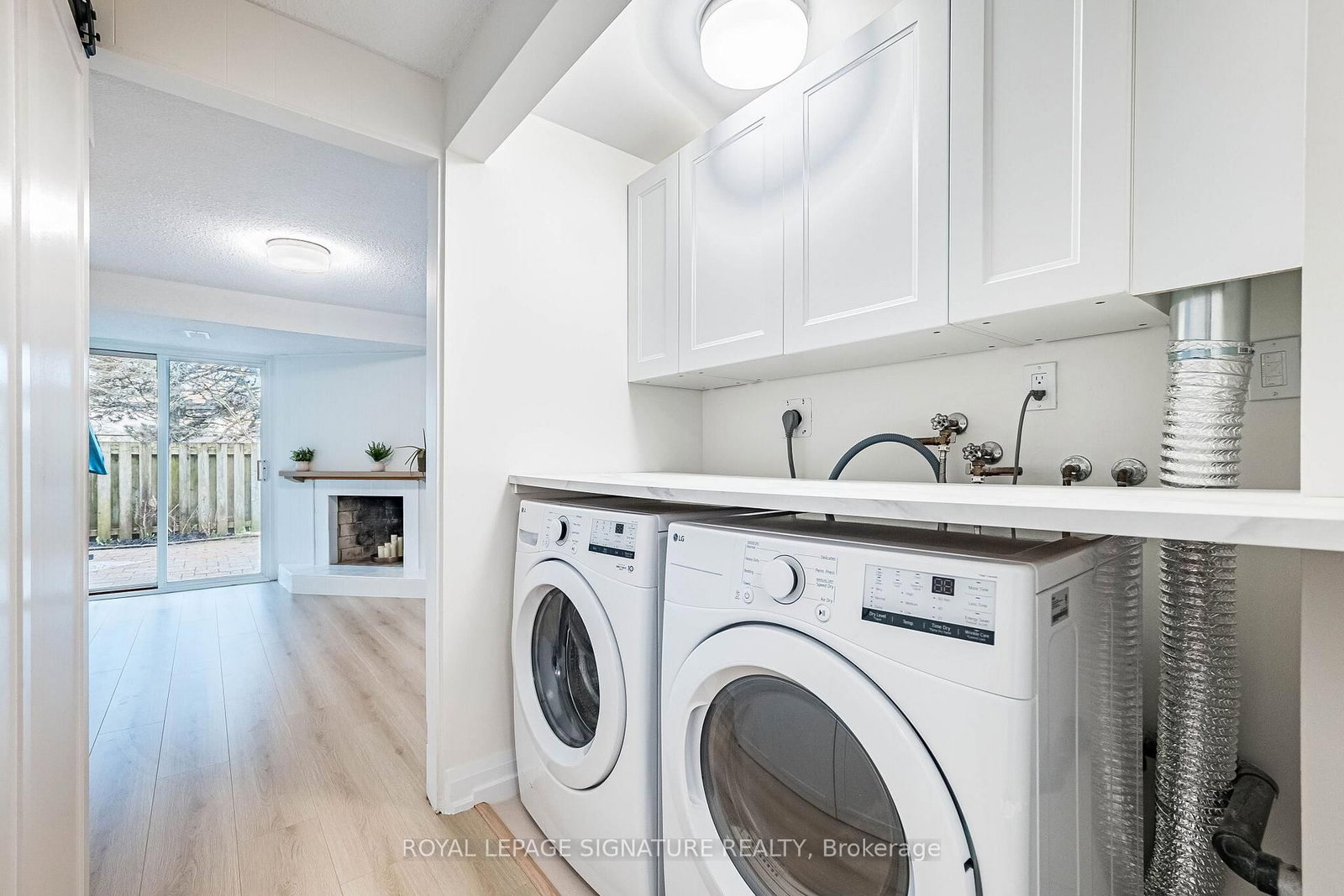 Townhouse for sale at 33 Cheryl Shepway, Toronto, Ontario, M2J 4R5 - Don Valley Village - MLS: C13012022