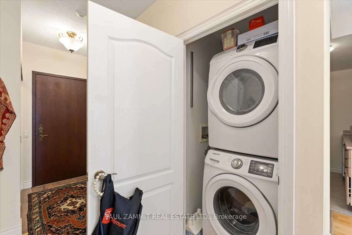1 Clairtrell Road • #101 • Toronto, ON photo 11