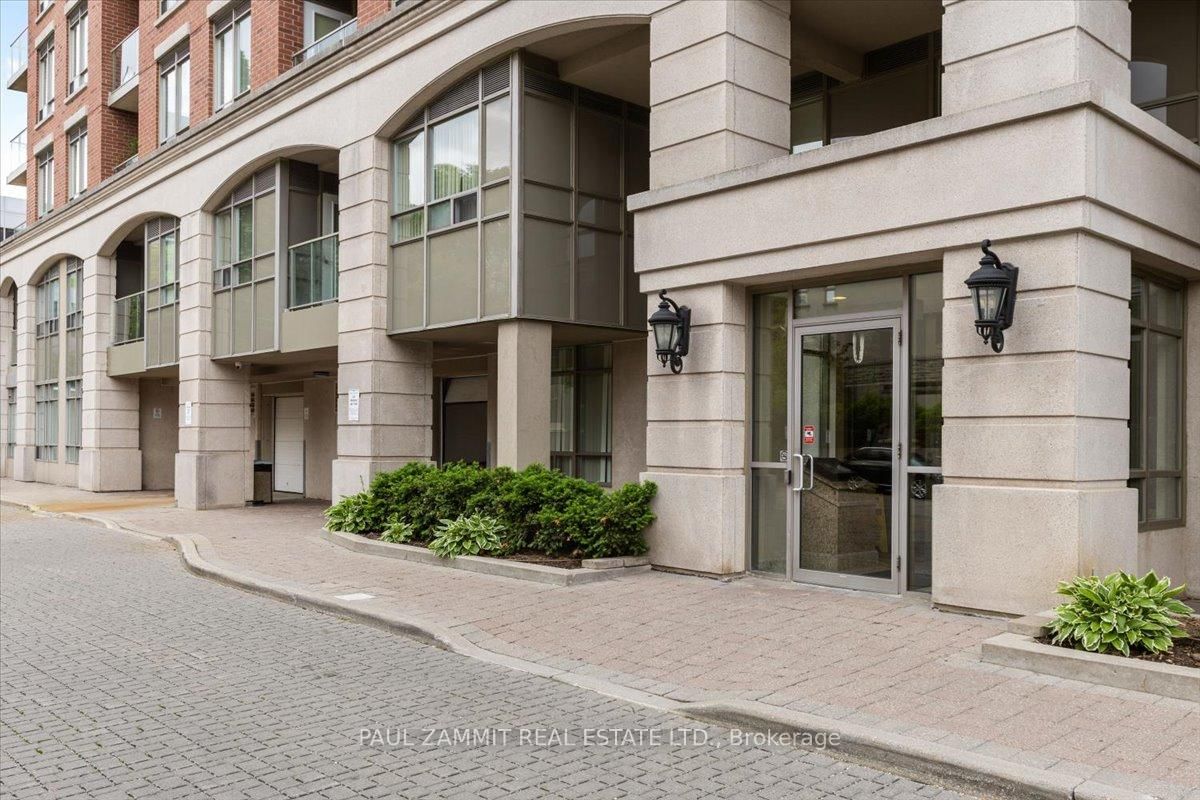 1 Clairtrell Road • #101 • Toronto, ON photo 18