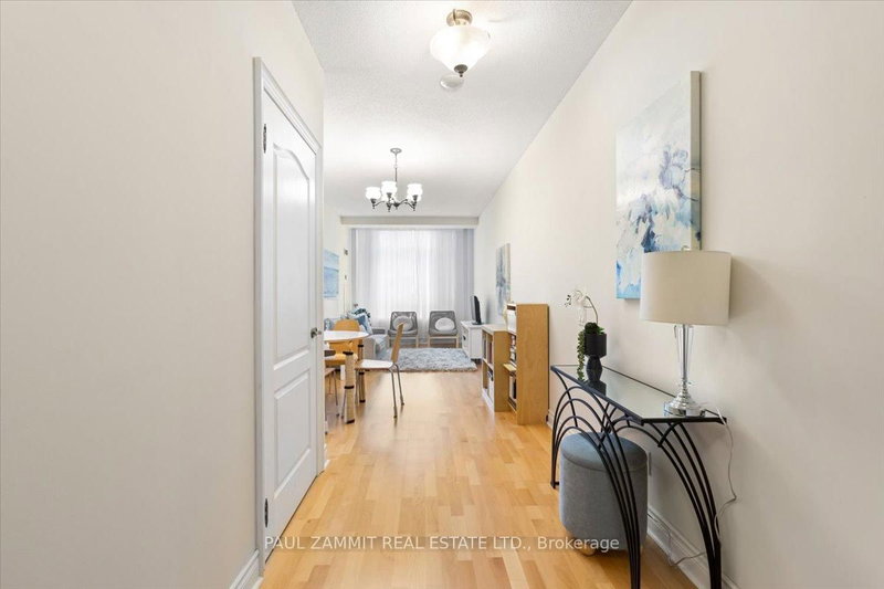 1 Clairtrell Rd photo 4