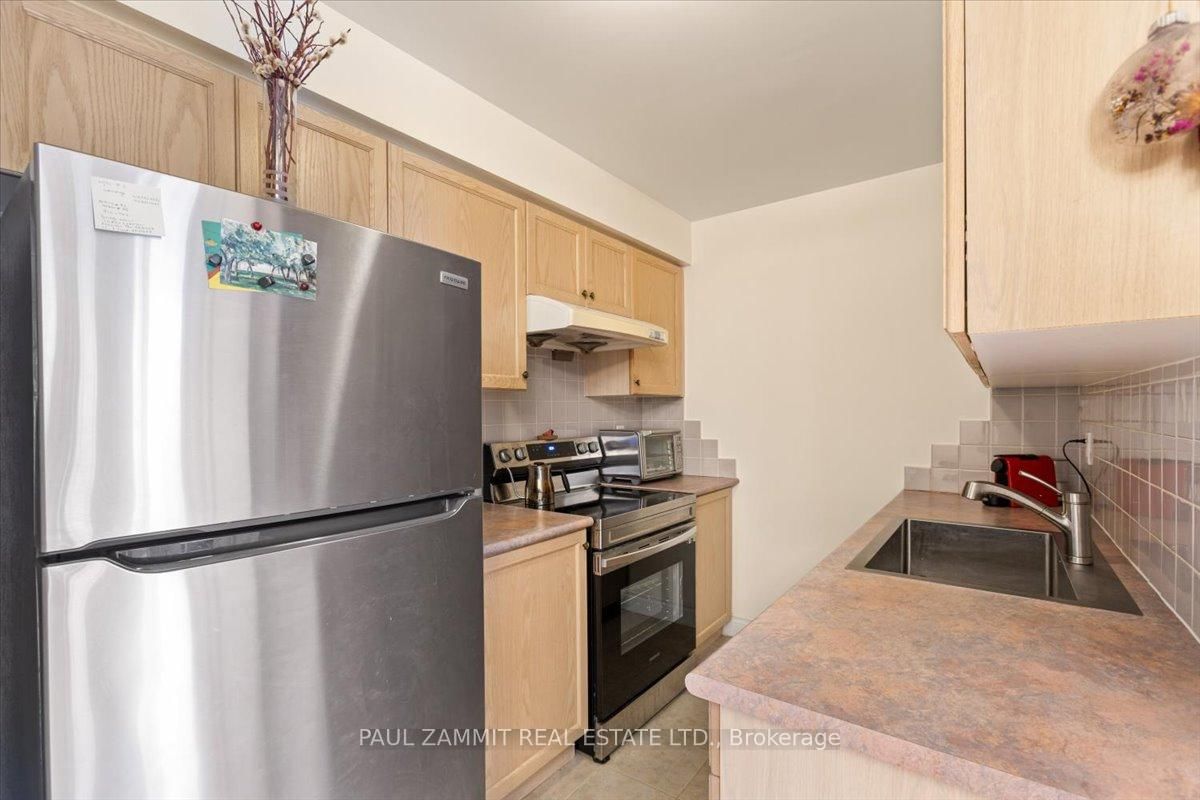 1 Clairtrell Road • #101 • Toronto, ON photo 9