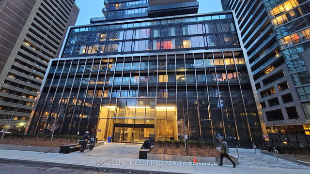 4809 - 55 Charles Street