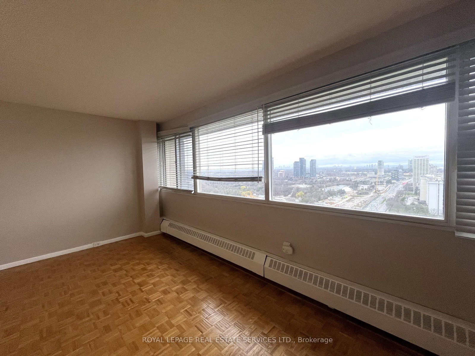 735 Don Mills Road, Unit 2707 - Photo 9