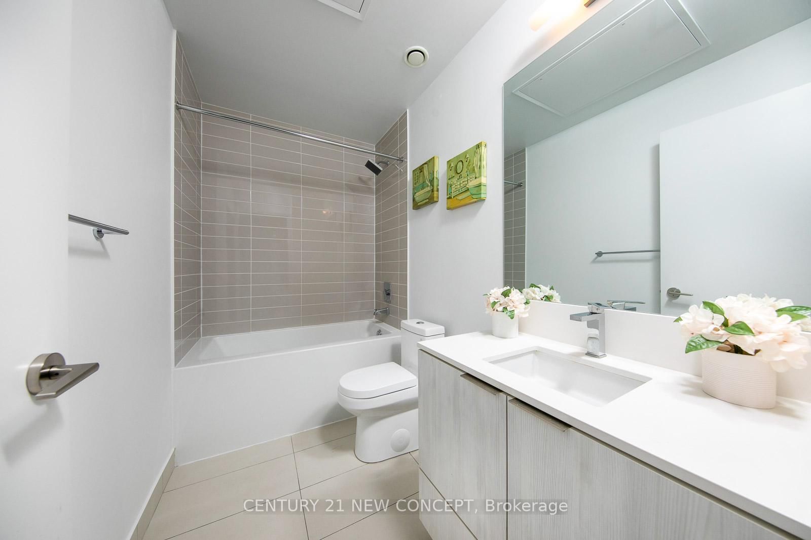 181 Dundas Street E, Unit 4912 - Photo 12