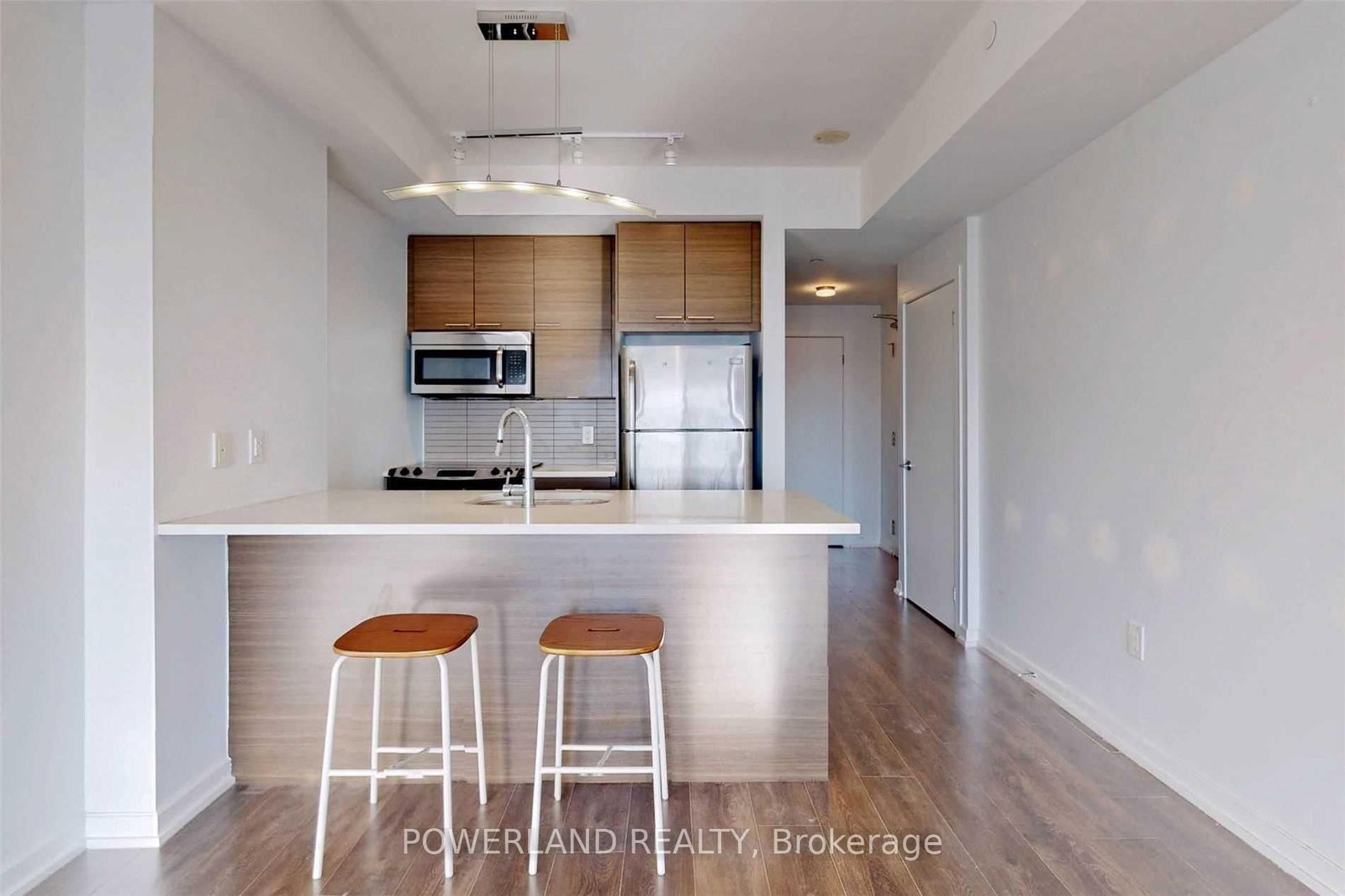 66 Forest Manor Road, Unit 2013 - Photo 3