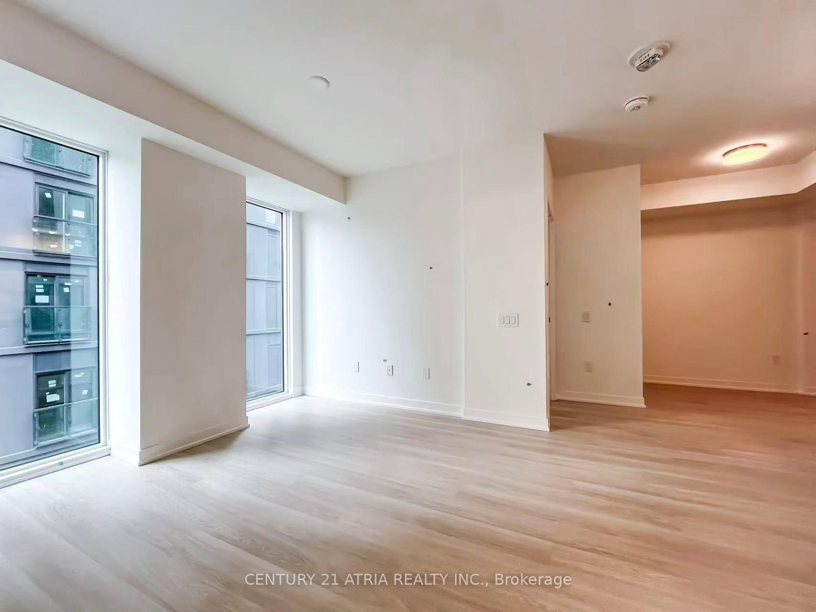 500 Wilson Avenue, Unit 604 - Photo 2