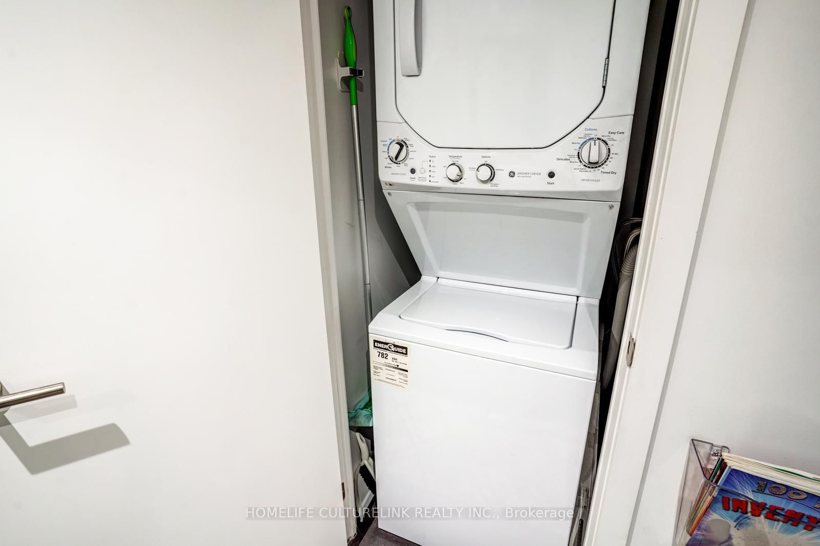 120 Varna Drive E, Unit 1220 - Photo 27