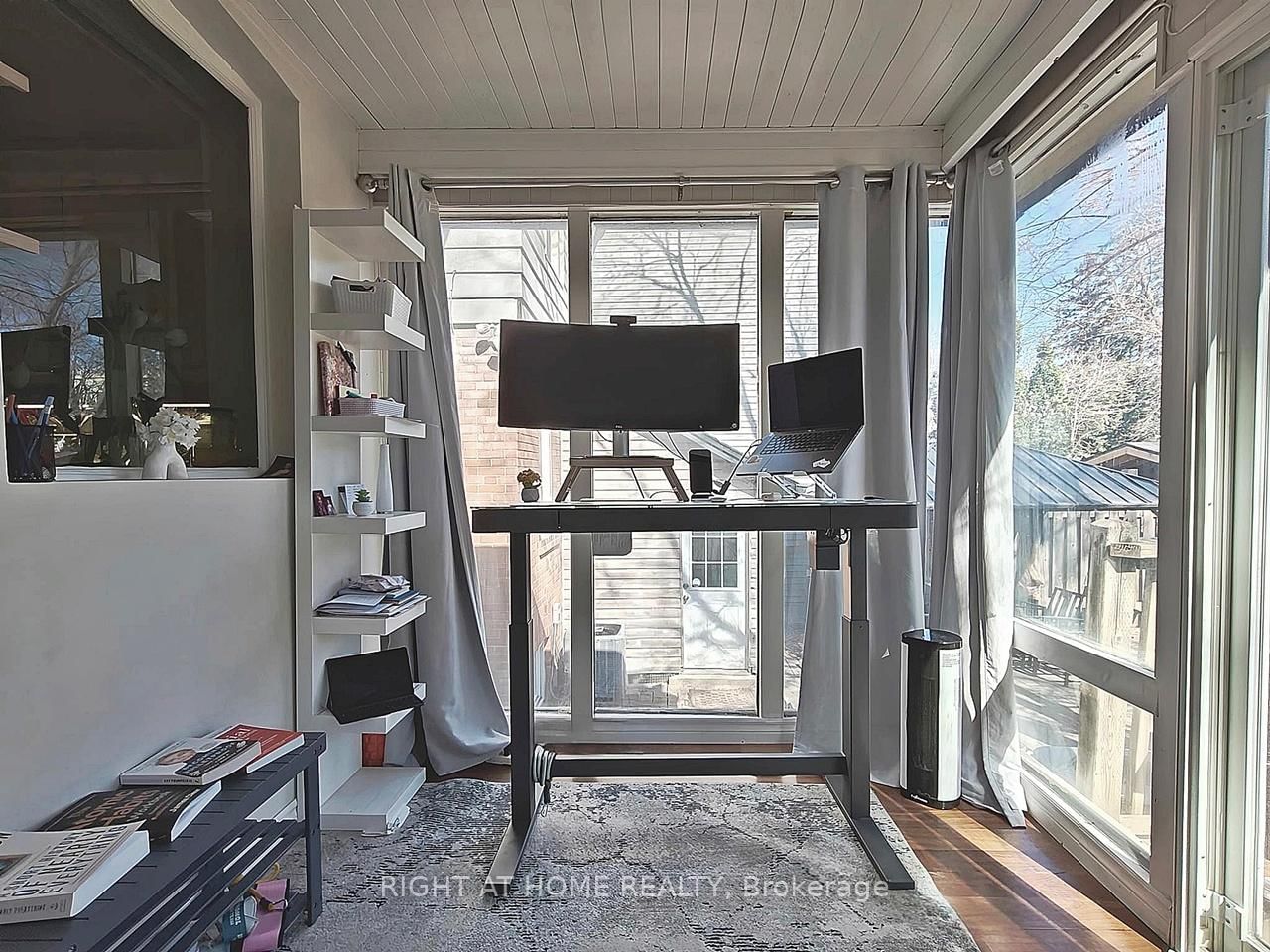 235 Soudan Avenue - Photo 9