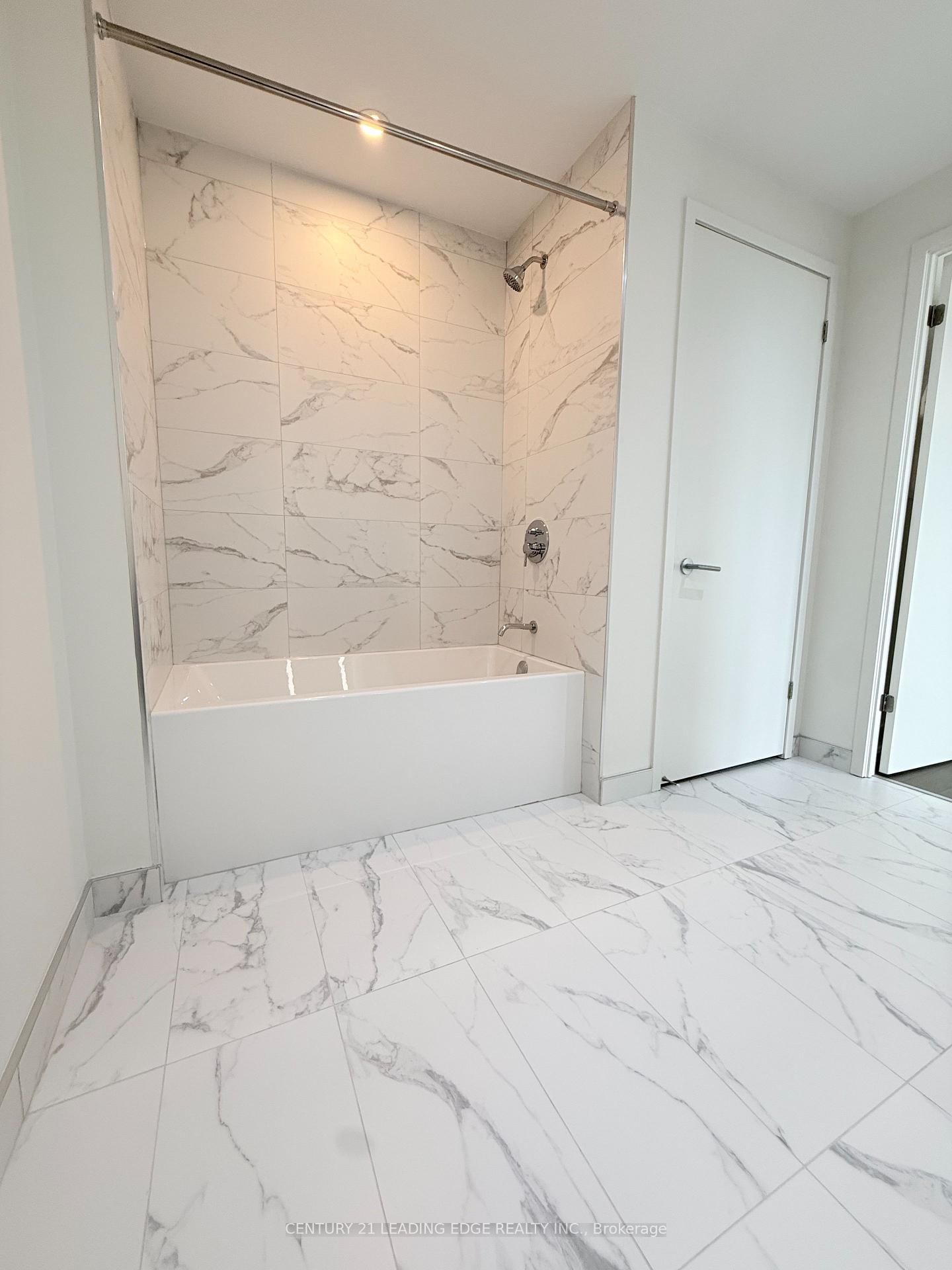 322 Dupont Street, Unit 702 - Photo 13