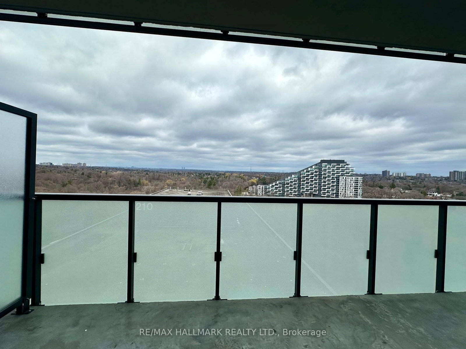 29 Green Trail Court, Unit 1605 - Photo 11