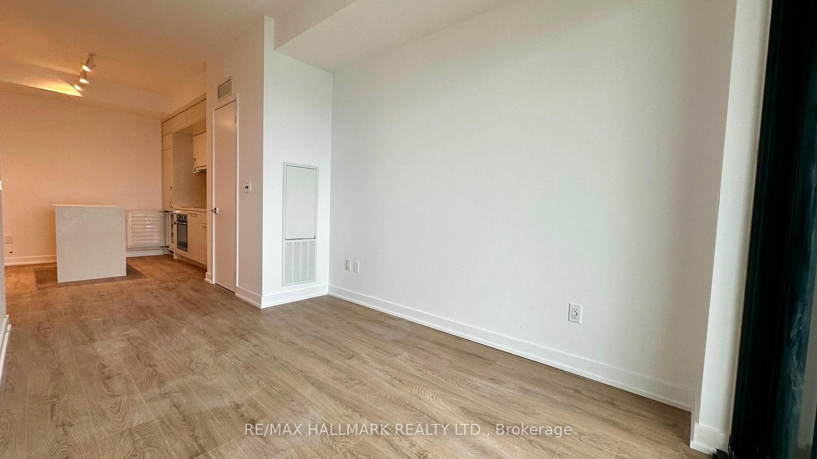 29 Green Trail Court, Unit 1605 - Photo 6