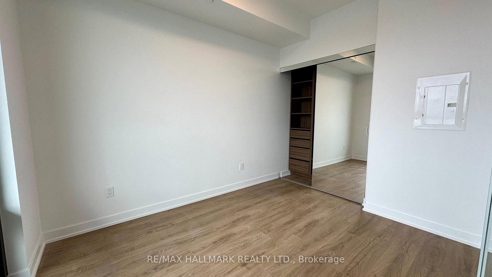 29 Green Trail Court, Unit 1605 - Photo 8