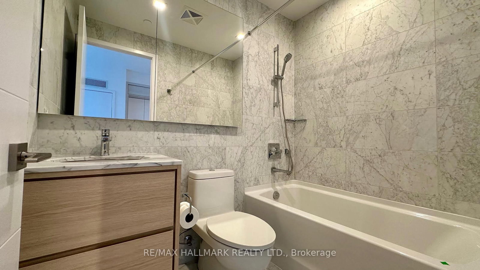 29 Green Trail Court, Unit 1605 - Photo 9