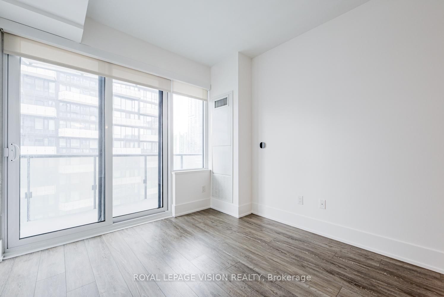 480 Front Street W, Unit 1311 - Photo 18