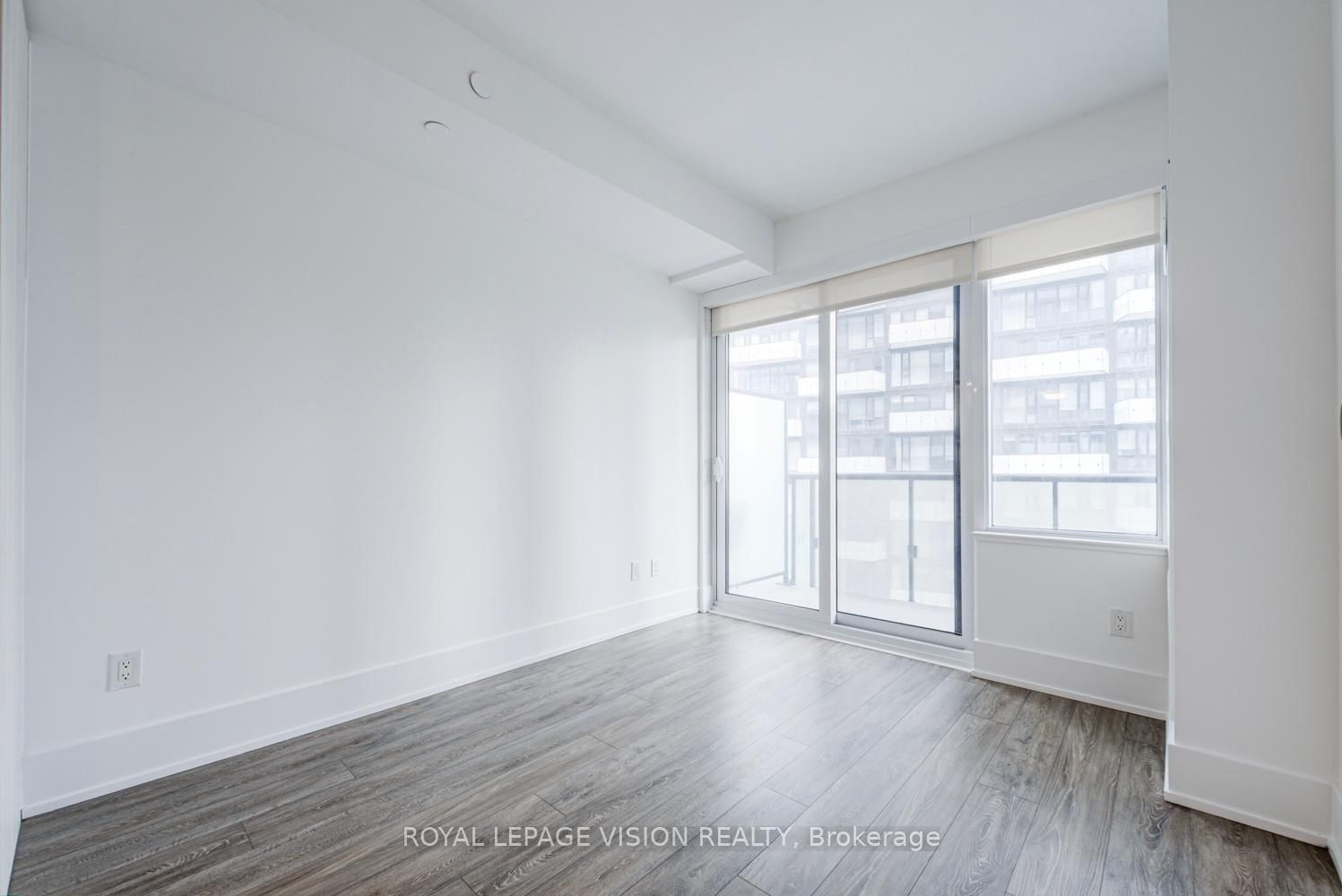 480 Front Street W, Unit 1311 - Photo 20