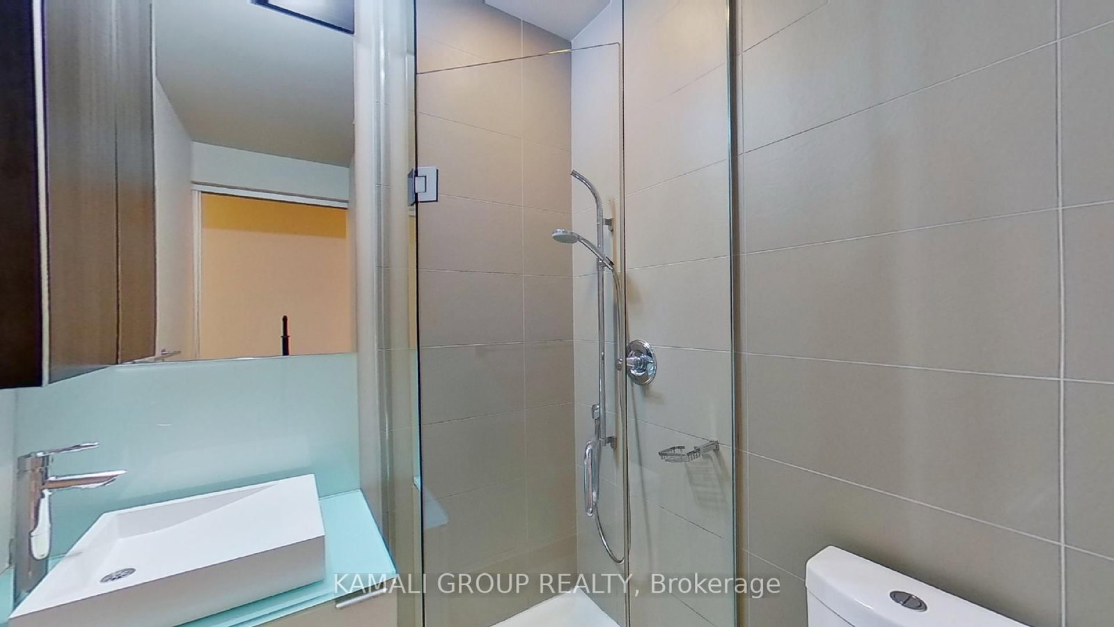 20 John Street, Unit 322 - Photo 14