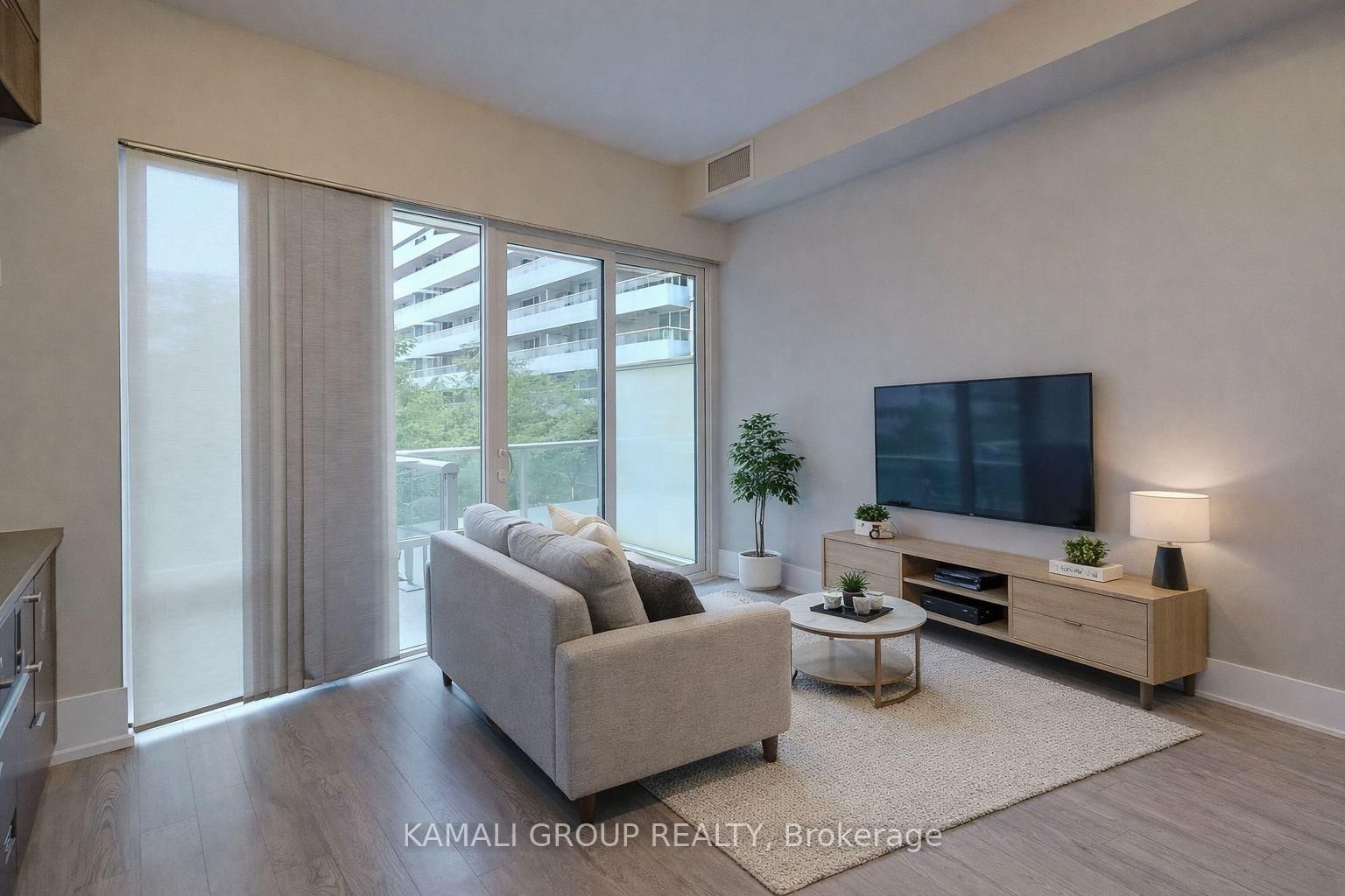 20 John Street, Unit 322 - Photo 4