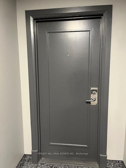 2110 - 925 Bay St, Toronto, M5S 3L4 | Image 3