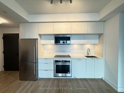 1729 - 25 Adra Grado Way | Toronto | Image