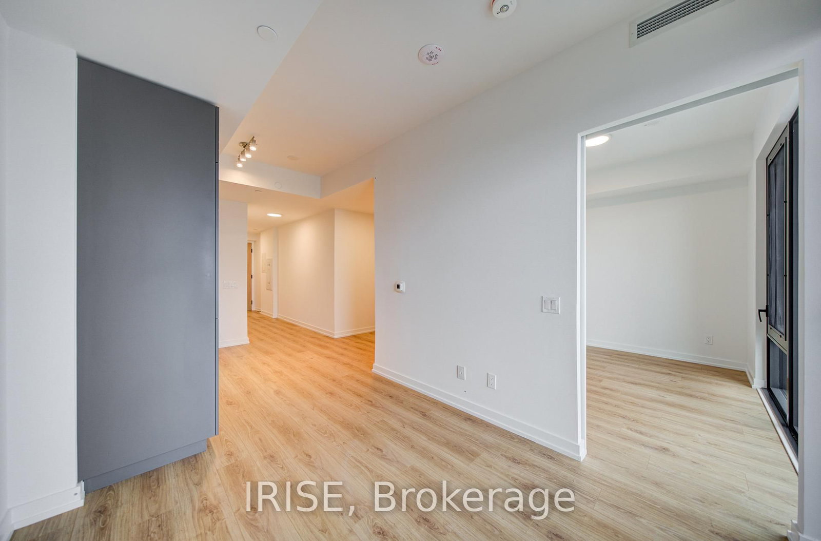 35 Parliament Street, Unit 2112 - Photo 10