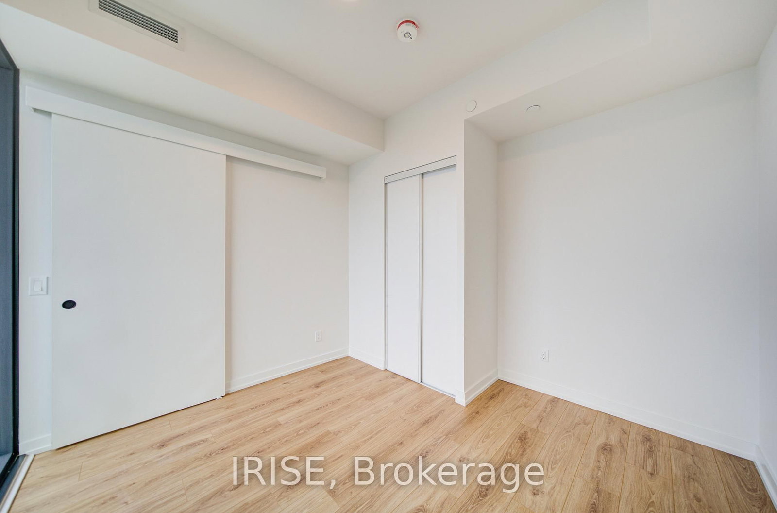 35 Parliament Street, Unit 2112 - Photo 15