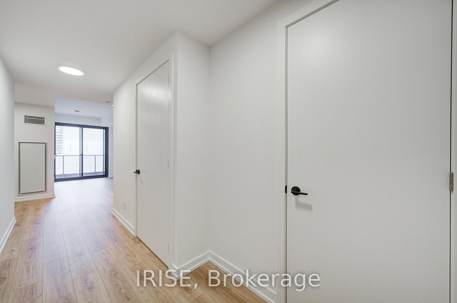 35 Parliament Street, Unit 2112 - Photo 2