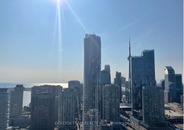 4711 - 138 Downes Street