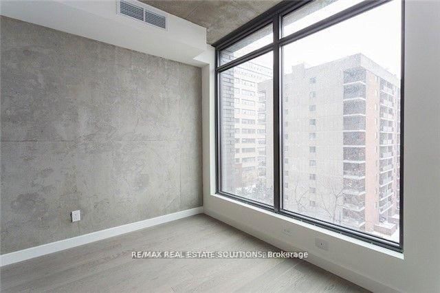 111 Bathurst Street, Unit 407 - Photo 9