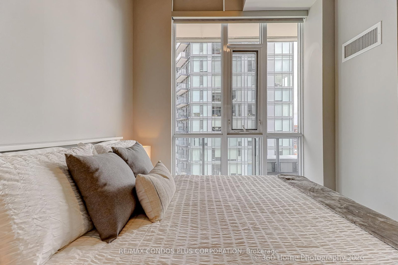 120 Parliament Street, Unit 1106 - Photo 13