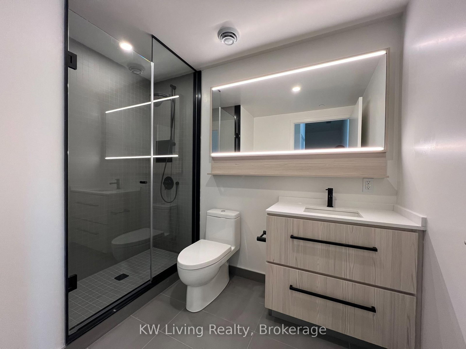 425 Front Street E, Unit 615 - Photo 12