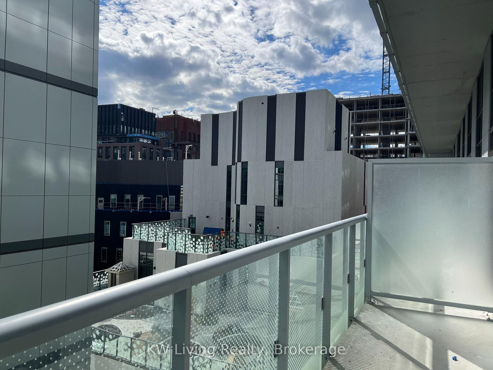 425 Front Street E, Unit 615 - Photo 14