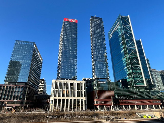 1208 - 470 Front Street W